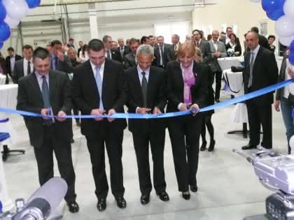 Wirtschaft + Unternehmen: Dunkermotoren eröffnet Werk in Serbien Wirtschaft + Unternehmen: Dunkermotoren eröffnet Werk in Serbien