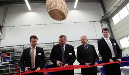 Wirtschaft + Unternehmen: Demag Cranes vereint Vertrieb und Service an einem Standort Wirtschaft + Unternehmen: Demag Cranes vereint Vertrieb und Service an einem Standort