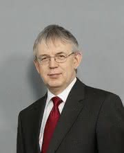Wirtschaft + Unternehmen: VDMA Arbeitsgemeinschaft Großanlagenbau: Helmut Knauthe ist neuer Sprecher Wirtschaft + Unternehmen: VDMA Arbeitsgemeinschaft Großanlagenbau: Helmut Knauthe ist neuer Sprecher