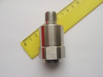 Hydraulik + Pneumatik: Handelsübliche Vibrationstransmitter