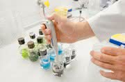 Mikroskopie und Bildauswertung: Ein Beitrag  zur Laborhygiene: