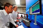 Wirtschaft + Unternehmen: Rapid Tech 2011: Konstrukteurstag präsentiert Potenzial von Schichttechnologien Wirtschaft + Unternehmen: Rapid Tech 2011: Konstrukteurstag präsentiert Potenzial von Schichttechnologien