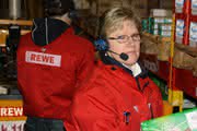Wirtschaft + Unternehmen: Rewe Dortmund: Umstellung auf Pick-by-Voice Wirtschaft + Unternehmen: Rewe Dortmund: Umstellung auf Pick-by-Voice