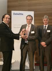 Wirtschaft + Unternehmen: Rittal erhält den Axia-Award 2010