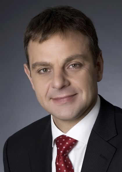 Wirtschaft + Unternehmen: Harting: Vertrieb gestärkt