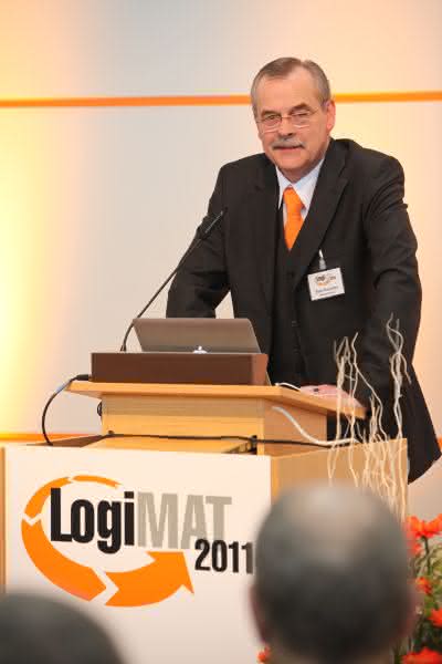 Wirtschaft + Unternehmen: LogiMAT 2011 mit Allzeithoch bei Ausstellern und Messebesuchern Wirtschaft + Unternehmen: LogiMAT 2011 mit Allzeithoch bei Ausstellern und Messebesuchern