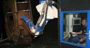 Produkt der Woche: Hochleistungsfähiger Strahlroboter für Großkomponenten Produkt der Woche: Hochleistungsfähiger Strahlroboter für Großkomponenten