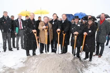 Wirtschaft + Unternehmen: Lapp baut Logistik-Center in Ludwigsburg