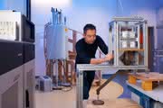 News: Polymerforschung: Neues Labor für NMR-Spektroskopie