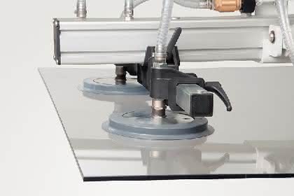 Handhabungstechnik: Zartes Handhaben von Glas