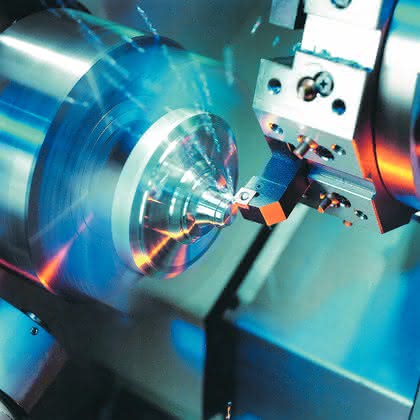 Zerspanen: Hightech aus Übersee Zerspanen: Hightech aus Übersee