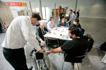 Wirtschaft + Unternehmen: Reif und griffig Wirtschaft + Unternehmen: Reif und griffig