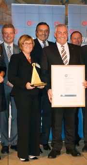 Wirtschaft + Unternehmen: Günzburger Steigtechnik: Preisträger beim "Bayerischen Mittelstandspreis 2010" Wirtschaft + Unternehmen: Günzburger Steigtechnik: Preisträger beim "Bayerischen Mittelstandspreis 2010"
