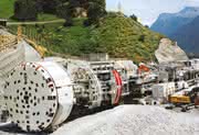 Wirtschaft + Unternehmen: Bosch Rexroth-Getriebe bohrten am Gotthard mit