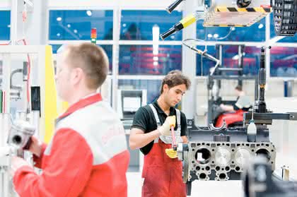 Wirtschaft + Unternehmen: Extreme Variantenvielfalt sicher im Griff Wirtschaft + Unternehmen: Extreme Variantenvielfalt sicher im Griff