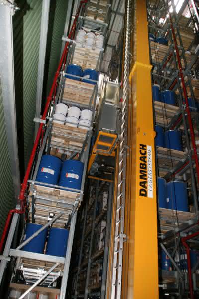 Fördertechnik: Klebespezialist will "hoch" hinaus Fördertechnik: Klebespezialist will "hoch" hinaus