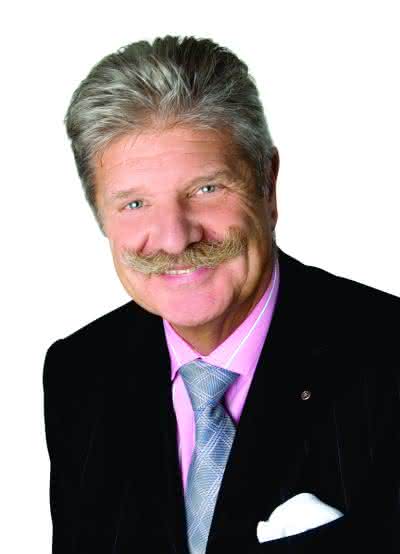 Wirtschaft + Unternehmen: Harmonic Drive: Gründer Reinhard Ernst feiert seinen 65. Geburtstag Wirtschaft + Unternehmen: Harmonic Drive: Gründer Reinhard Ernst feiert seinen 65. Geburtstag