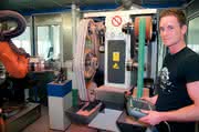 MRK + Cobots: Erledigt (fast) alles