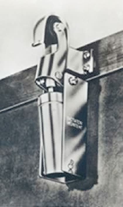 Wirtschaft + Unternehmen: Tür und Tor geschlossen