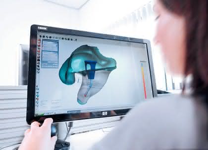 Industriekommunikation: 3D-Navigation ‚mit links’ verbessert Ergonomie Industriekommunikation: 3D-Navigation ‚mit links’ verbessert Ergonomie