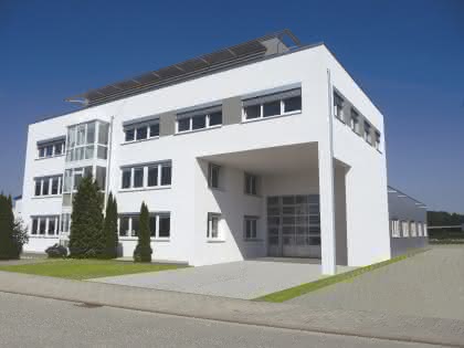 Wirtschaft + Unternehmen: Koch: Fabrikle in Baden