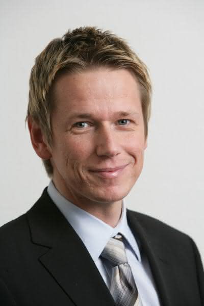 Wirtschaft + Unternehmen: Walther Flender: entscheidet sich für Diamant/3 IQ Wirtschaft + Unternehmen: Walther Flender: entscheidet sich für Diamant/3 IQ