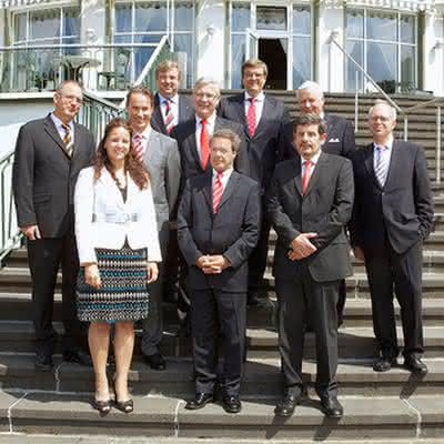 Wirtschaft + Unternehmen: Hansa-Flex Hydraulik GmbH: jetzt Hansa-Flex AG Wirtschaft + Unternehmen: Hansa-Flex Hydraulik GmbH: jetzt Hansa-Flex AG