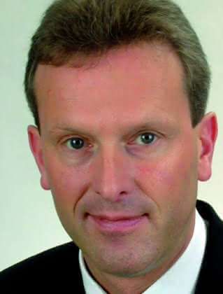 Wirtschaft + Unternehmen: Wirtschaft + Unternehmen: