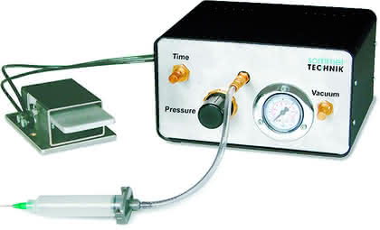 Industrieroboter: Dosieren ohne Strom Industrieroboter: Dosieren ohne Strom