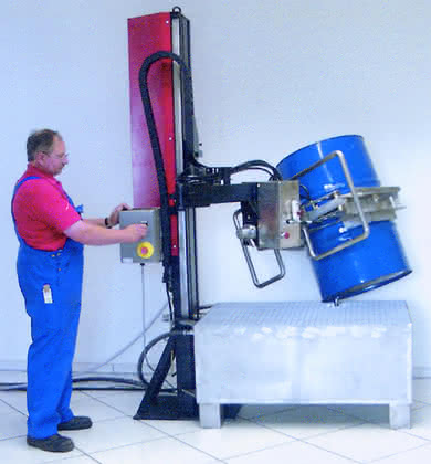 Hydraulik + Pneumatik: Beim Stehen am Tresen Hydraulik + Pneumatik: Beim Stehen am Tresen