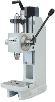 Industrieroboter: Handarbeit unter Kontrolle Industrieroboter: Handarbeit unter Kontrolle