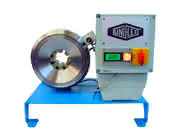 Hydraulik + Pneumatik: Mobile Pressen