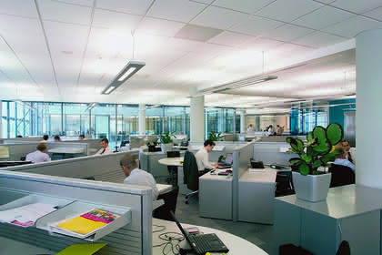 Arbeitssicherheit: Niedrige Löhne, gut ausgebildetes Personal Arbeitssicherheit: Niedrige Löhne, gut ausgebildetes Personal