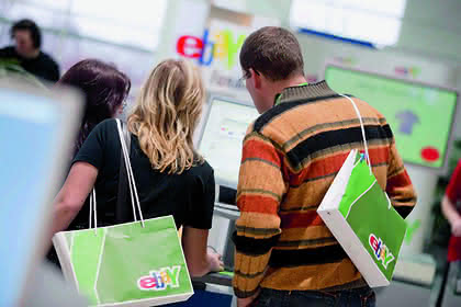 Wirtschaft + Unternehmen: Nasse zitternde Hände,