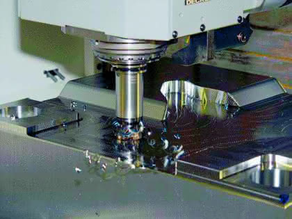 Zerspanen: Scharfe Schneiden pushen Produktion Zerspanen: Scharfe Schneiden pushen Produktion