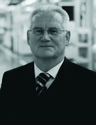 Wirtschaft + Unternehmen: "Stillstand ist Rückschritt" Wirtschaft + Unternehmen: "Stillstand ist Rückschritt"
