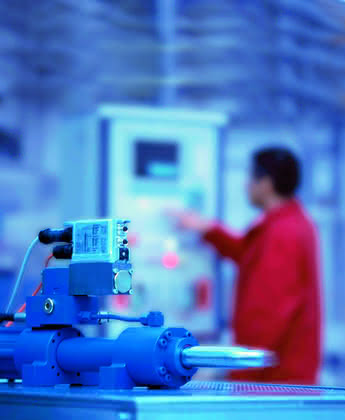 Fördertechnik: Hydraulik in neuer Dimension