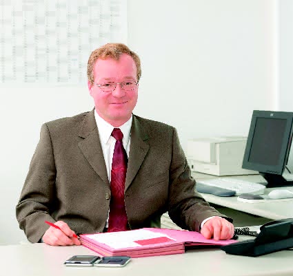 Wirtschaft + Unternehmen: Optimale Lösungen anbieten Wirtschaft + Unternehmen: Optimale Lösungen anbieten