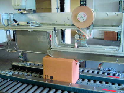 Industrieroboter: Verschlussmittel für die automatische Verarbeitung Industrieroboter: Verschlussmittel für die automatische Verarbeitung