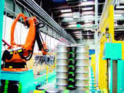 Industrieroboter: Robby kennt keine Pause