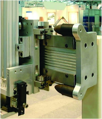 Lineartechnik: Dynamische Kräfte sicher im Griff