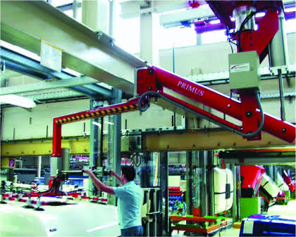 Handhabungstechnik: Leichte Arbeit an schweren Brummis