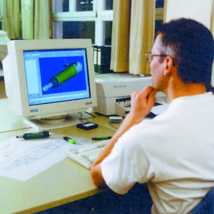 Montagetechnik: Flexible Metallbearbeitung