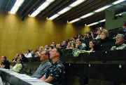 Panorama: Chromatgraphie-
Symposium Düsseldorf Panorama: Chromatgraphie-
Symposium Düsseldorf