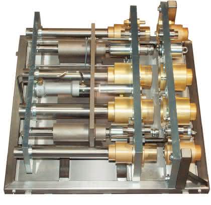 Handhabungstechnik: Schwerpunkt Prüftechnik Handhabungstechnik: Schwerpunkt Prüftechnik