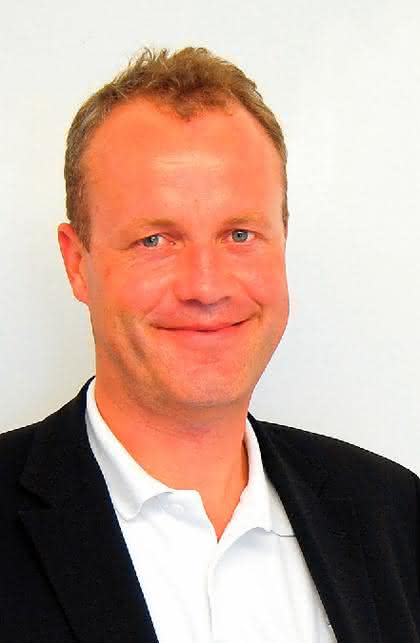 Wirtschaft + Unternehmen: Nischenposition ausbauen Wirtschaft + Unternehmen: Nischenposition ausbauen