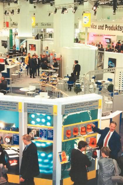 Fachbeitrag: Labortechnik und  Life-Science-Produkte auf Messen präsentieren