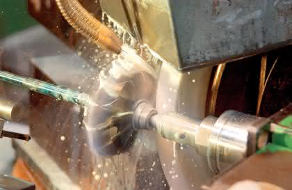 Hydraulik + Pneumatik: Die ganzheitliche Methode