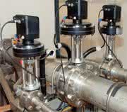 Hydraulik + Pneumatik: Um unterschiedliche Baureihen