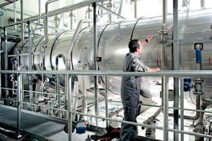 Wirtschaft + Unternehmen: Putzmuntere Geschichte